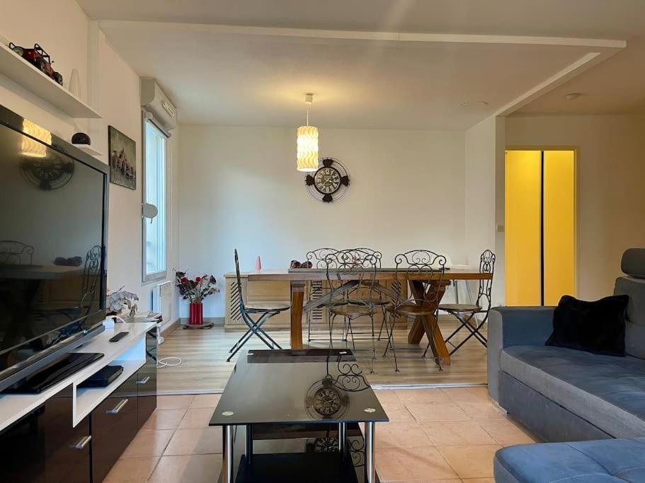 L'Appartement Michelet - Parking Prive Et Gratuit - 2Km Cite Medievale Carcassonne Eksteriør billede