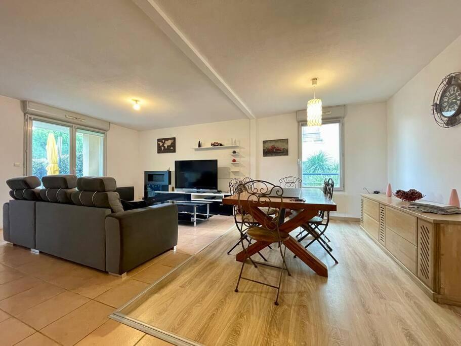 L'Appartement Michelet - Parking Prive Et Gratuit - 2Km Cite Medievale Carcassonne Eksteriør billede
